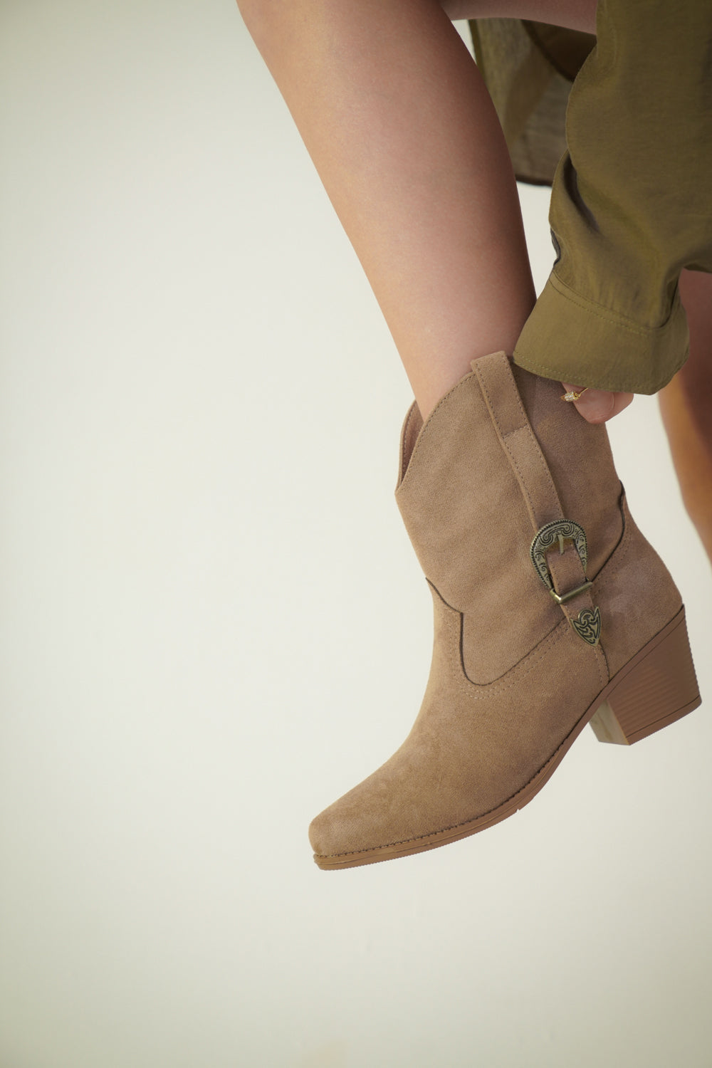 Zane Ghete cowboy din piele întoarsă pentru femei, fără închidere